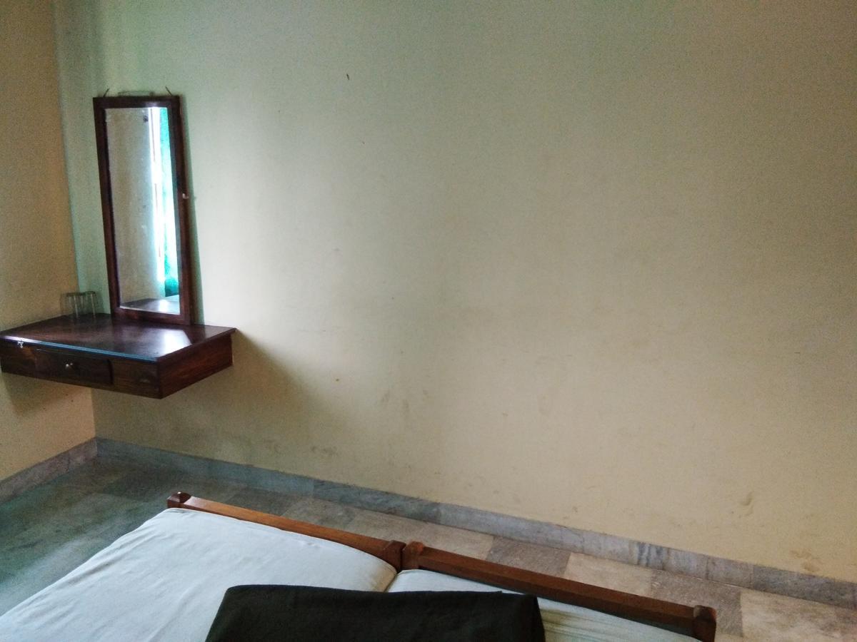 Ambalavayal Chakkalakkal Residency酒店 外观 照片